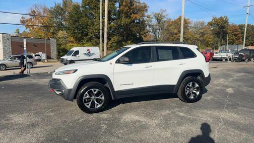 2015 Jeep Cherokee Sport