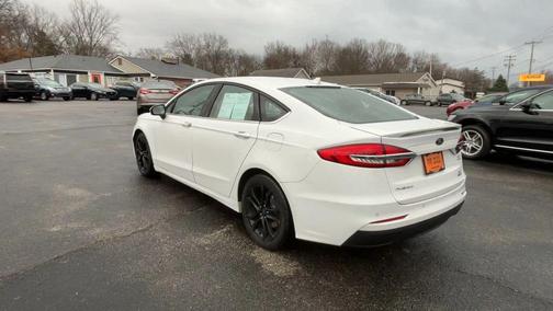 2020 Ford Fusion SE