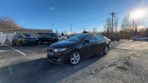 2014 Toyota Camry SE