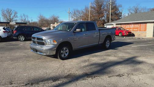 2019 RAM 1500 SLT