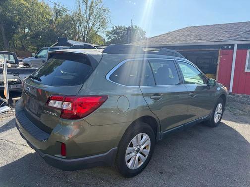 2016 Subaru Outback 2.5i Premium