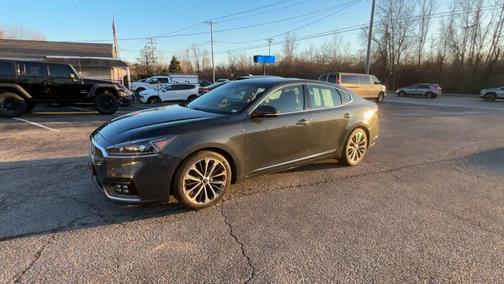 2018 Kia Cadenza Technology
