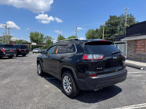 2019 Jeep Cherokee Latitude
