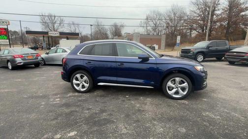 2021 Audi Q5 45 Premium Plus