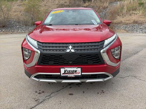 Red Diamond 2024 Mitsubishi Eclipse Cross SE