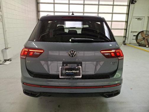 2022 Volkswagen Tiguan 2.0T SE R-Line Black 4MOTION