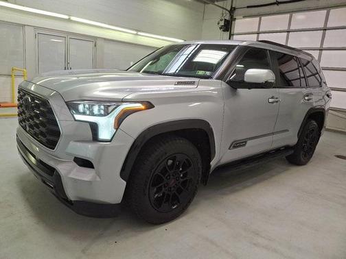 2025 Toyota Sequoia Platinum