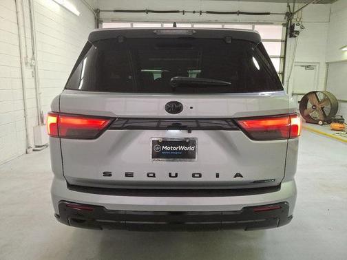2025 Toyota Sequoia Platinum