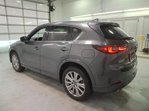 2022 Mazda CX-5 Signature