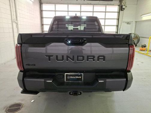 2024 Toyota Tundra Hybrid Platinum