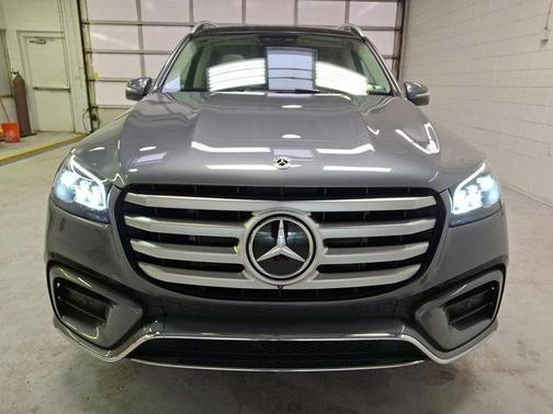 2024 Mercedes-Benz GLS 450 4MATIC