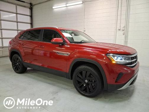 2022 Volkswagen Atlas Cross Sport 3.6L V6 SE w/Technology