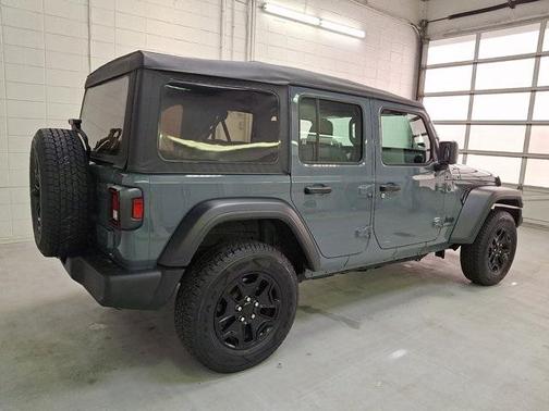 2025 Jeep Wrangler Sport