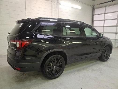 2022 Honda Pilot Black Edition