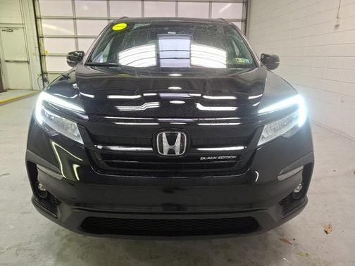 2022 Honda Pilot Black Edition