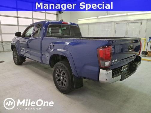 2022 Toyota Tacoma SR