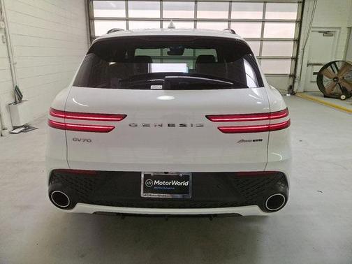 2025 Genesis GV70 3.5T Sport