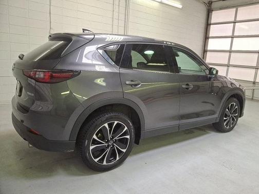 2022 Mazda CX-5 2.5 S Premium Package
