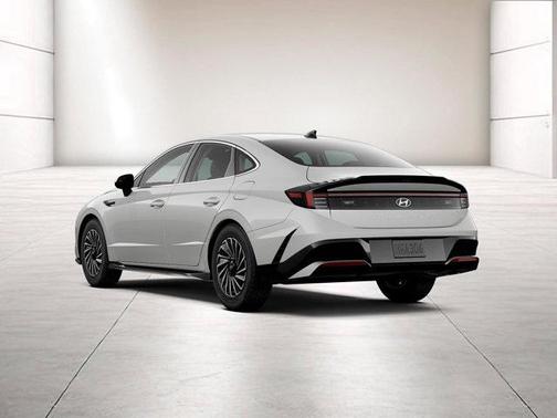 2024 Hyundai SONATA Hybrid SE