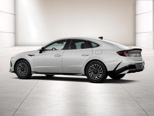 2024 Hyundai SONATA Hybrid SE