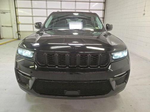 2023 Jeep Grand Cherokee Limited X