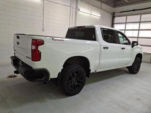 2022 Chevrolet Silverado 1500 Custom Trail Boss