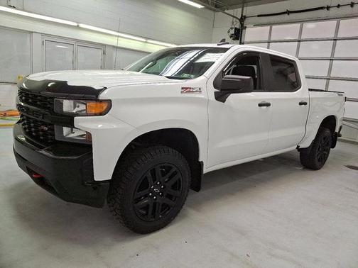 2022 Chevrolet Silverado 1500 Custom Trail Boss