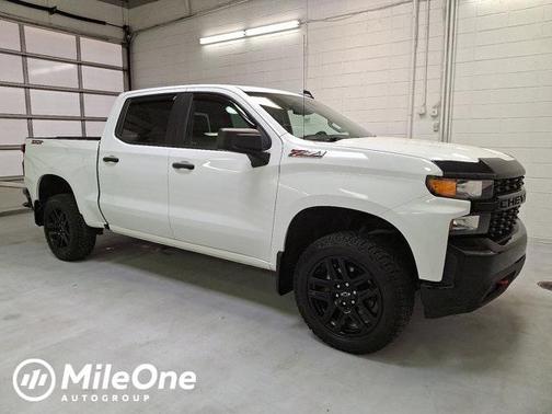 2022 Chevrolet Silverado 1500 Custom Trail Boss