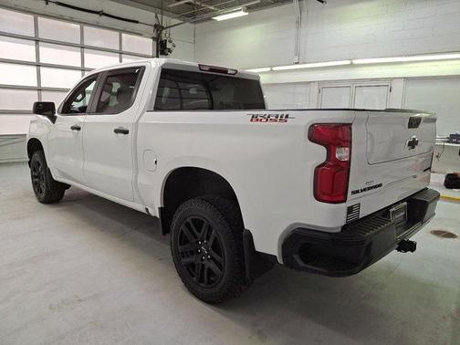 2022 Chevrolet Silverado 1500 Custom Trail Boss