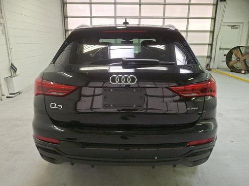 2024 Audi Q3 Premium