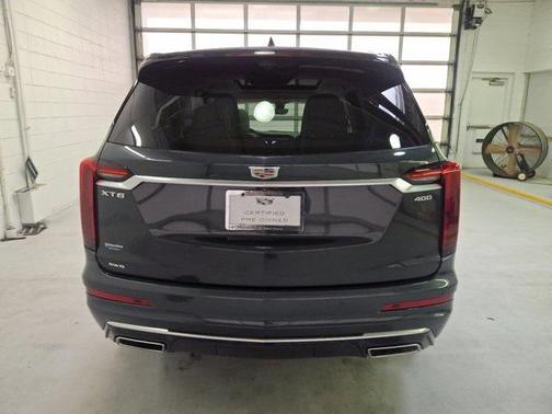 2022 Cadillac XT6 Premium Luxury AWD