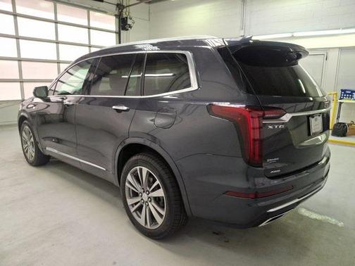 2022 Cadillac XT6 Premium Luxury AWD