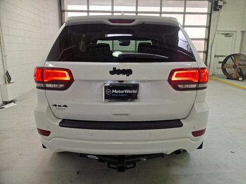 2022 Jeep Grand Cherokee Laredo