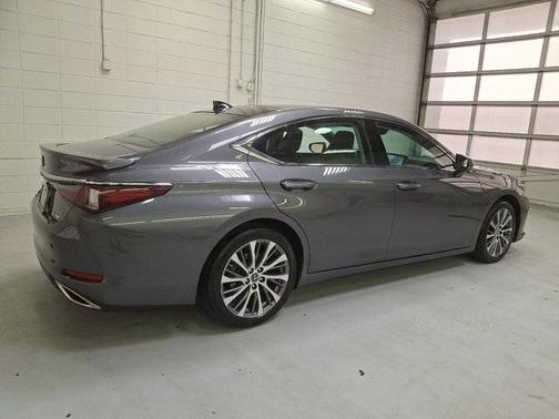 2021 Lexus ES 350 Base