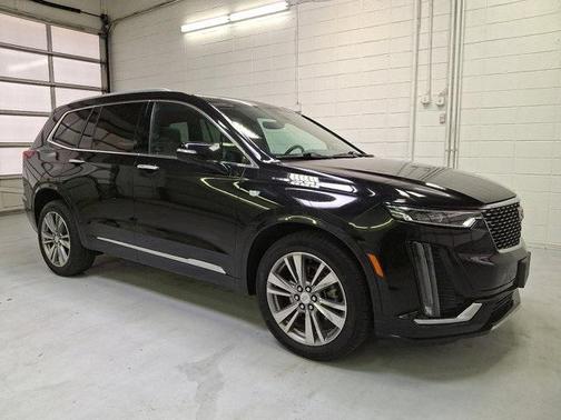 2022 Cadillac XT6 Premium Luxury AWD