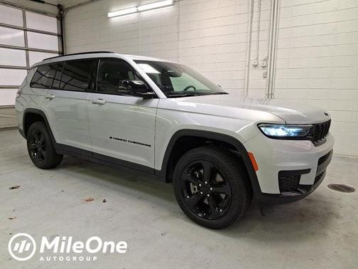 2023 Jeep Grand Cherokee L Altitude