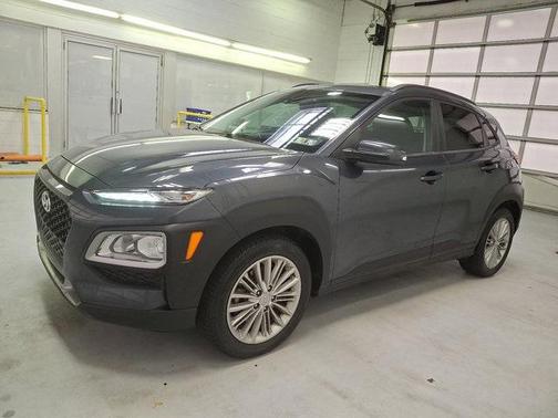 2021 Hyundai KONA SEL Plus