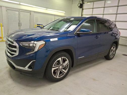 2020 GMC Terrain SLT