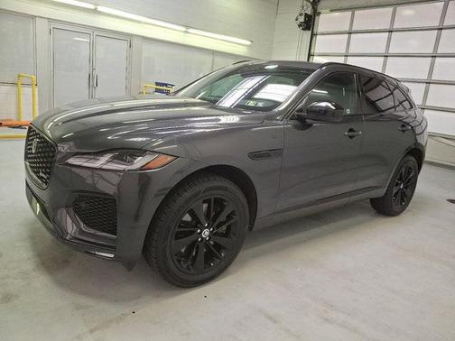2024 Jaguar F-PACE P400 R-Dynamic S