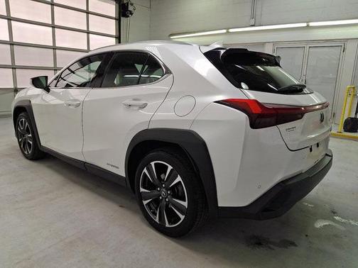 2021 Lexus UX 250h Base