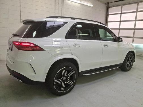 2025 Mercedes-Benz GLE 450e 4MATIC