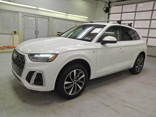 2024 Audi Q5 45 S line Premium