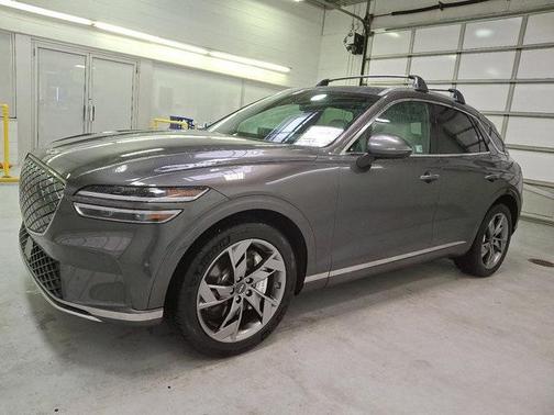 2025 Genesis Electrified GV70 Advanced