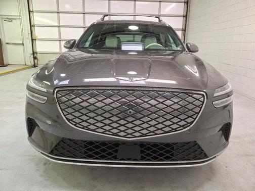 2025 Genesis Electrified GV70 Advanced
