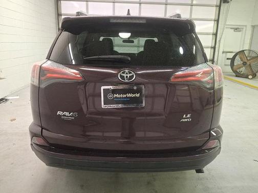 2016 Toyota RAV4 LE