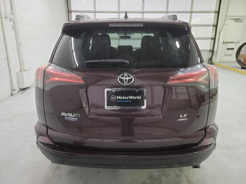 2016 Toyota RAV4 LE
