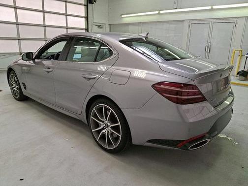 2024 Genesis G70 2.5T