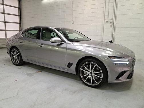 2024 Genesis G70 2.5T