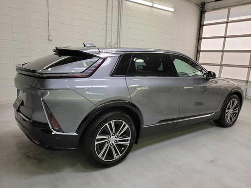 2023 Cadillac LYRIQ Luxury
