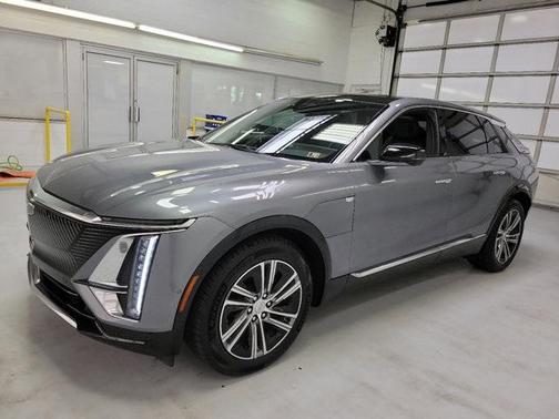 2023 Cadillac LYRIQ Luxury